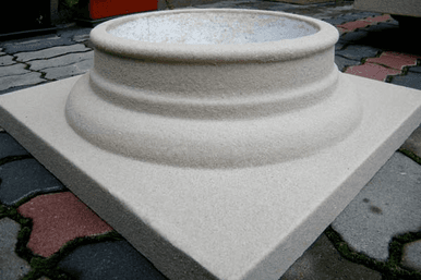 Chapiteau de colonne GK1 base carrée et relief circulaire